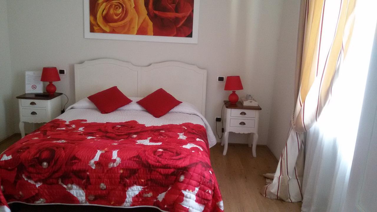 La Rocchetta Bed & Breakfast Valeggio sul Mincio Exterior photo
