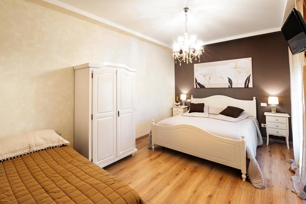 La Rocchetta Bed & Breakfast Valeggio sul Mincio Exterior photo