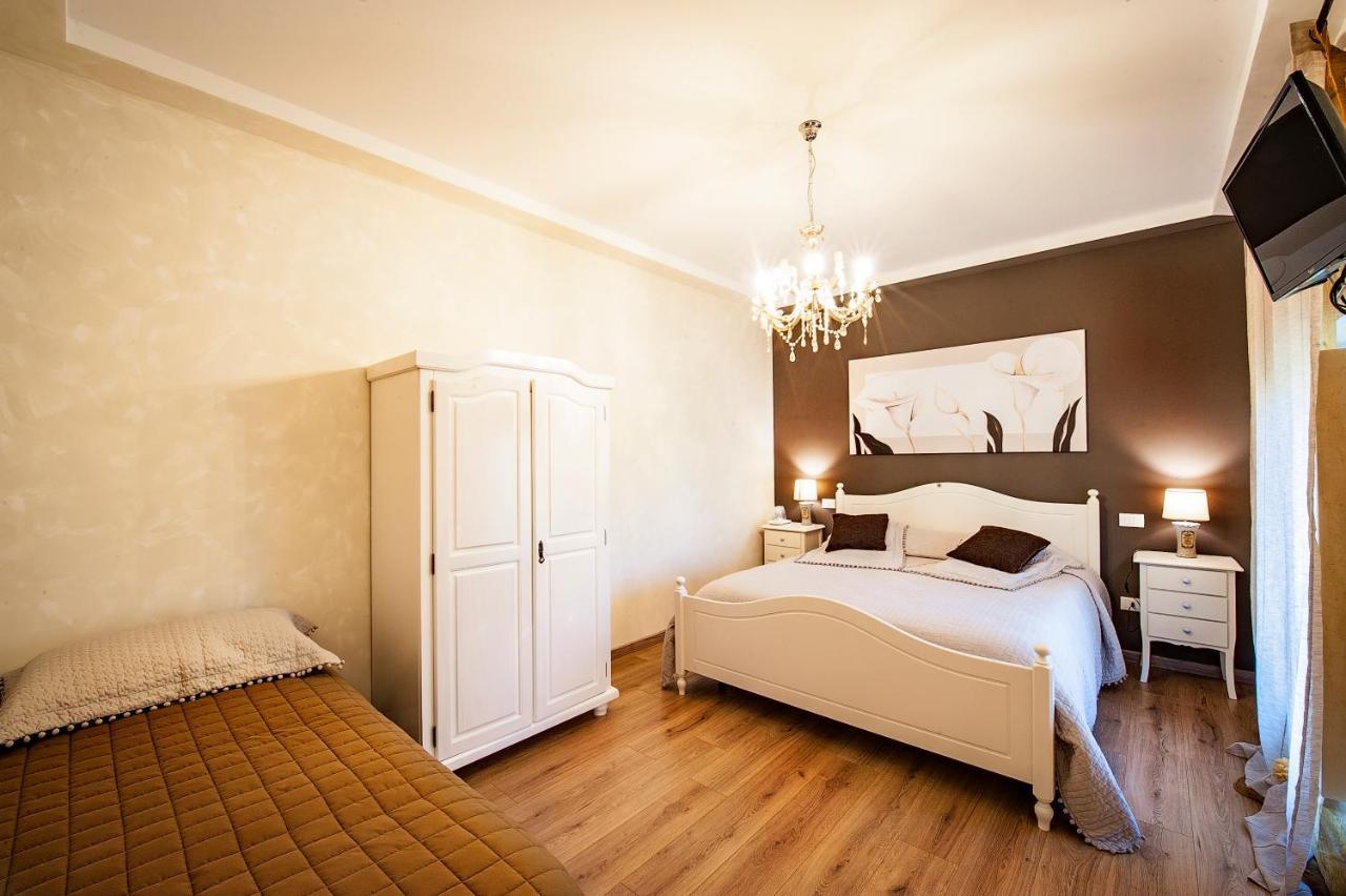 La Rocchetta Bed & Breakfast Valeggio sul Mincio Exterior photo