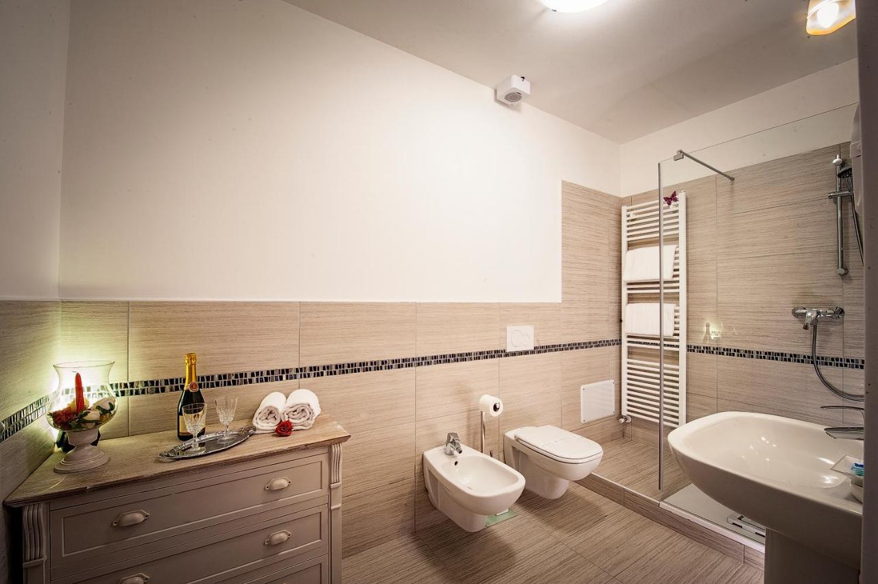 La Rocchetta Bed & Breakfast Valeggio sul Mincio Exterior photo